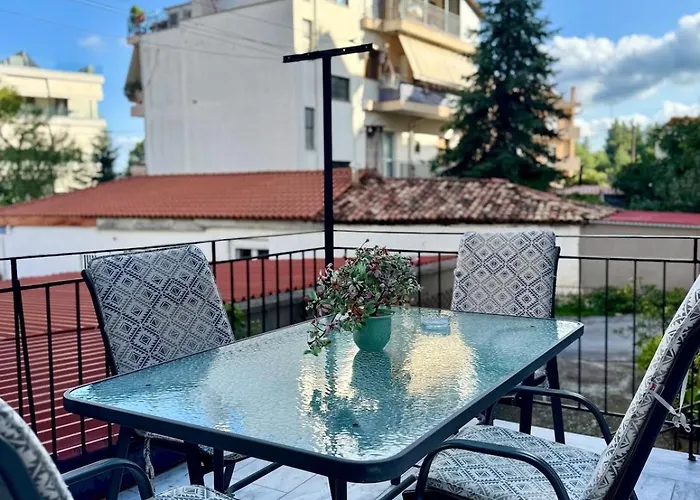 The Nest - Cozy In Arcadia